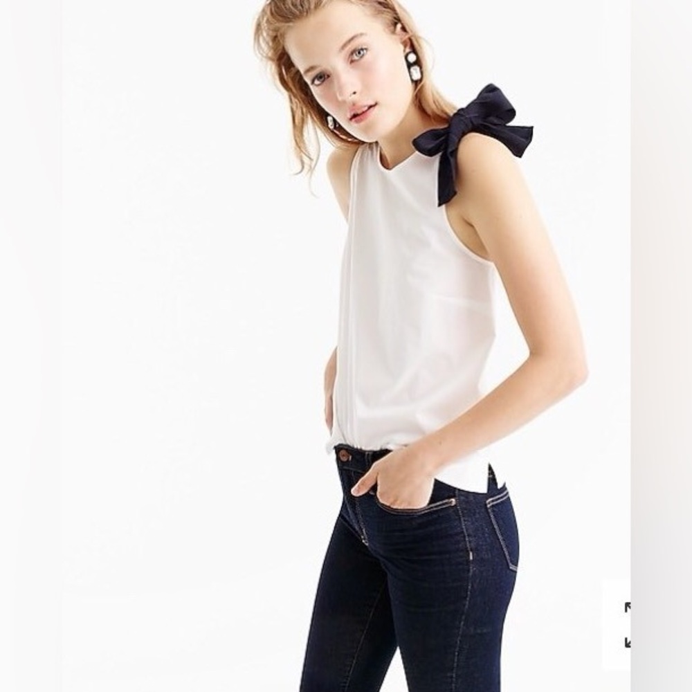 J.CREW Bow Shoulder Top in White. Size 2